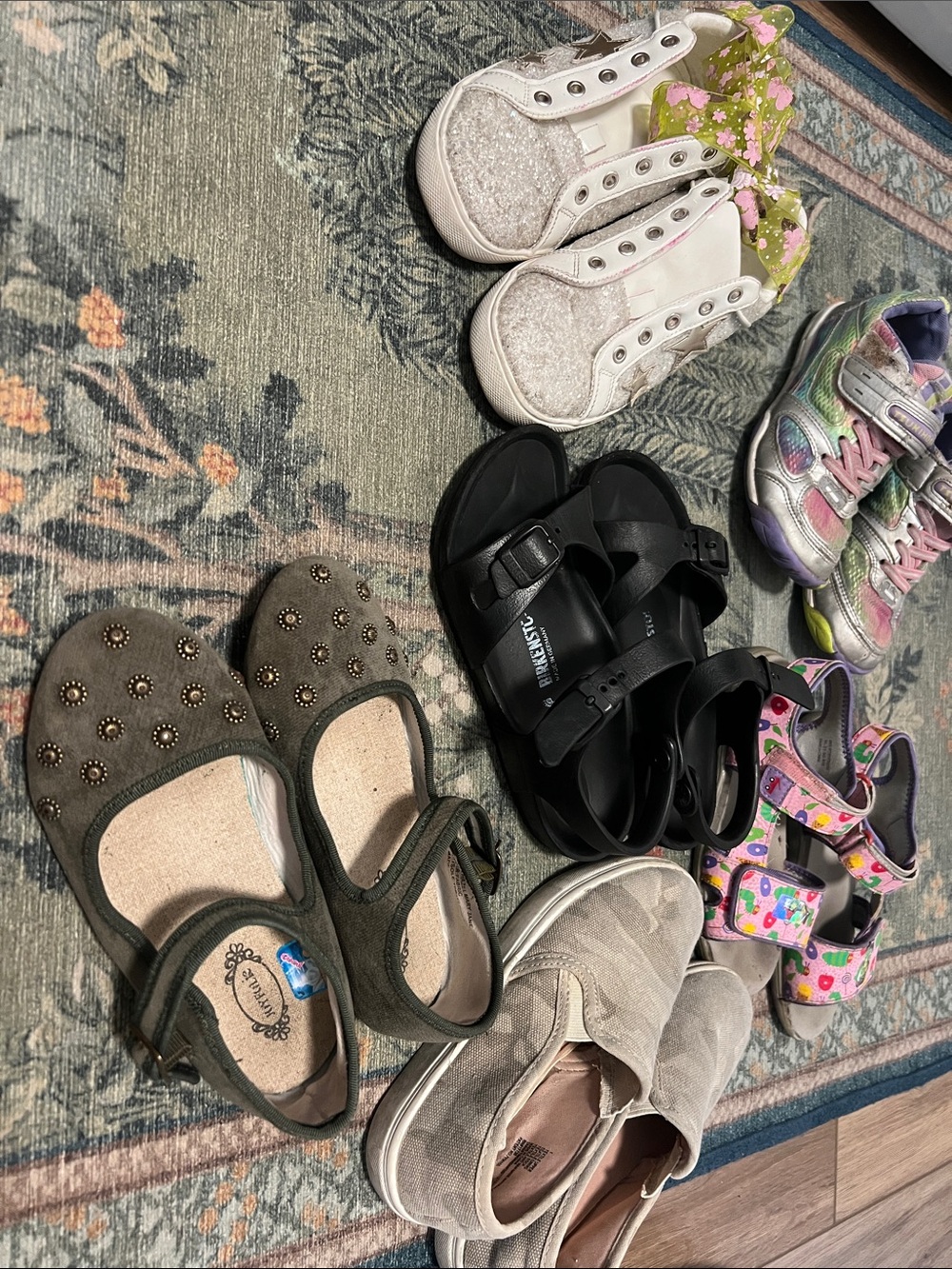 6-pair girls shoes